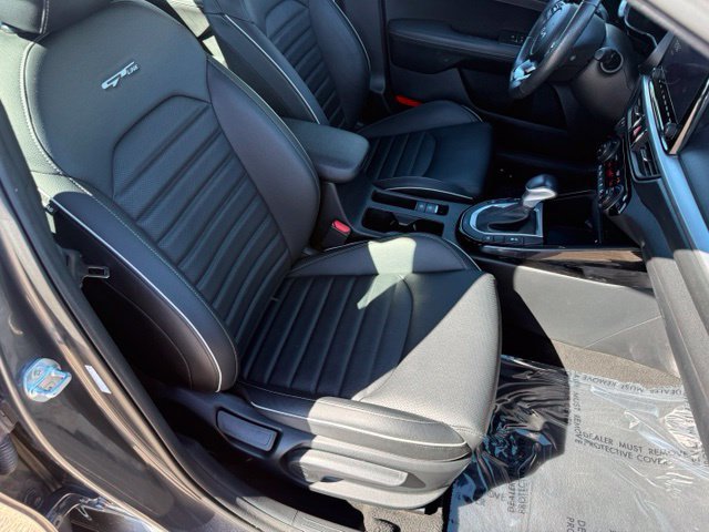 Used 2024 Kia Forte GT-Line w/ GT-Line Premium Package FWD image 33