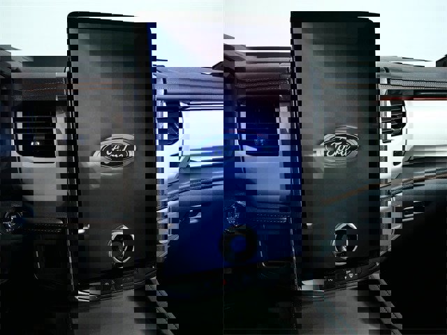 Certified 2024 Ford Expedition Timberline image 19