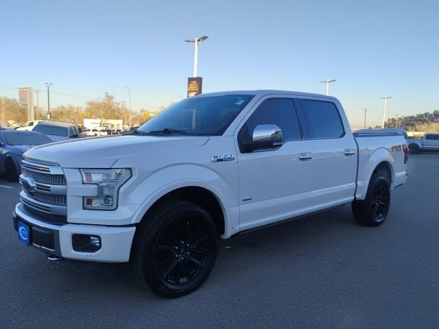 Certified 2017 Ford F150 Platinum w/ Equipment Group 701A Luxury image 3