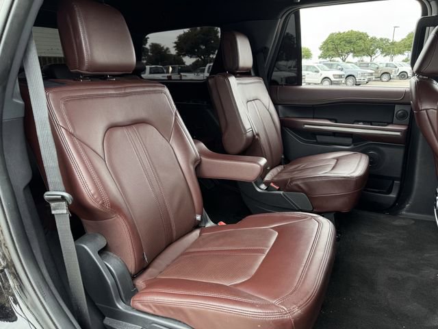 Certified 2022 Ford Expedition Limited RWD image 31