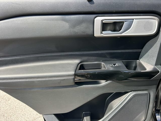 Certified 2024 Ford Explorer ST w/ Equipment Group 401A AWD/4WD image 18