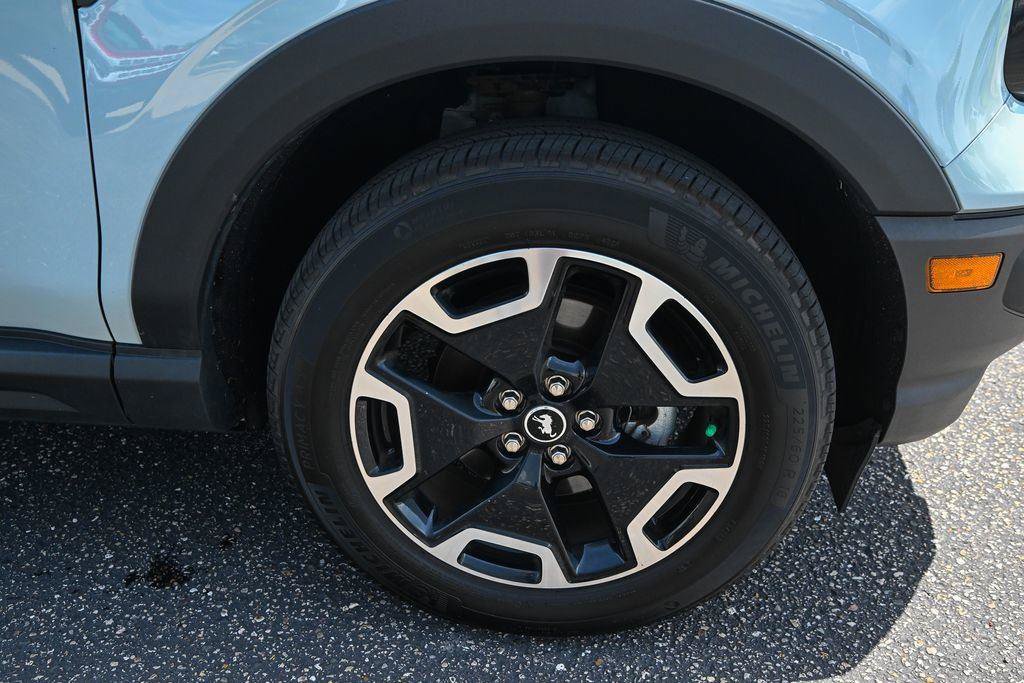 Certified 2023 Ford Bronco Sport Outer Banks AWD/4WD image 15
