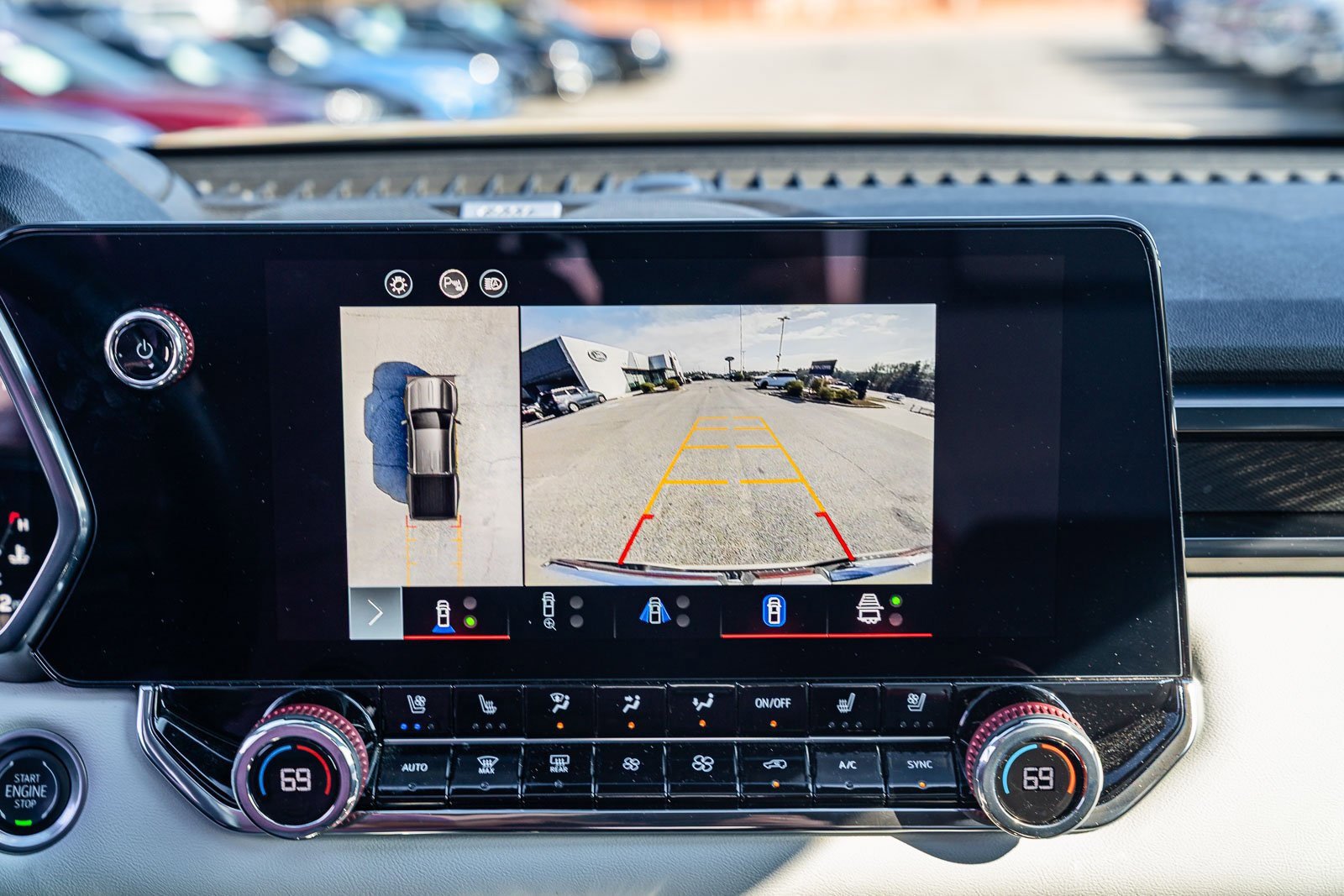 Used 2023 GMC Canyon AT4X image 38