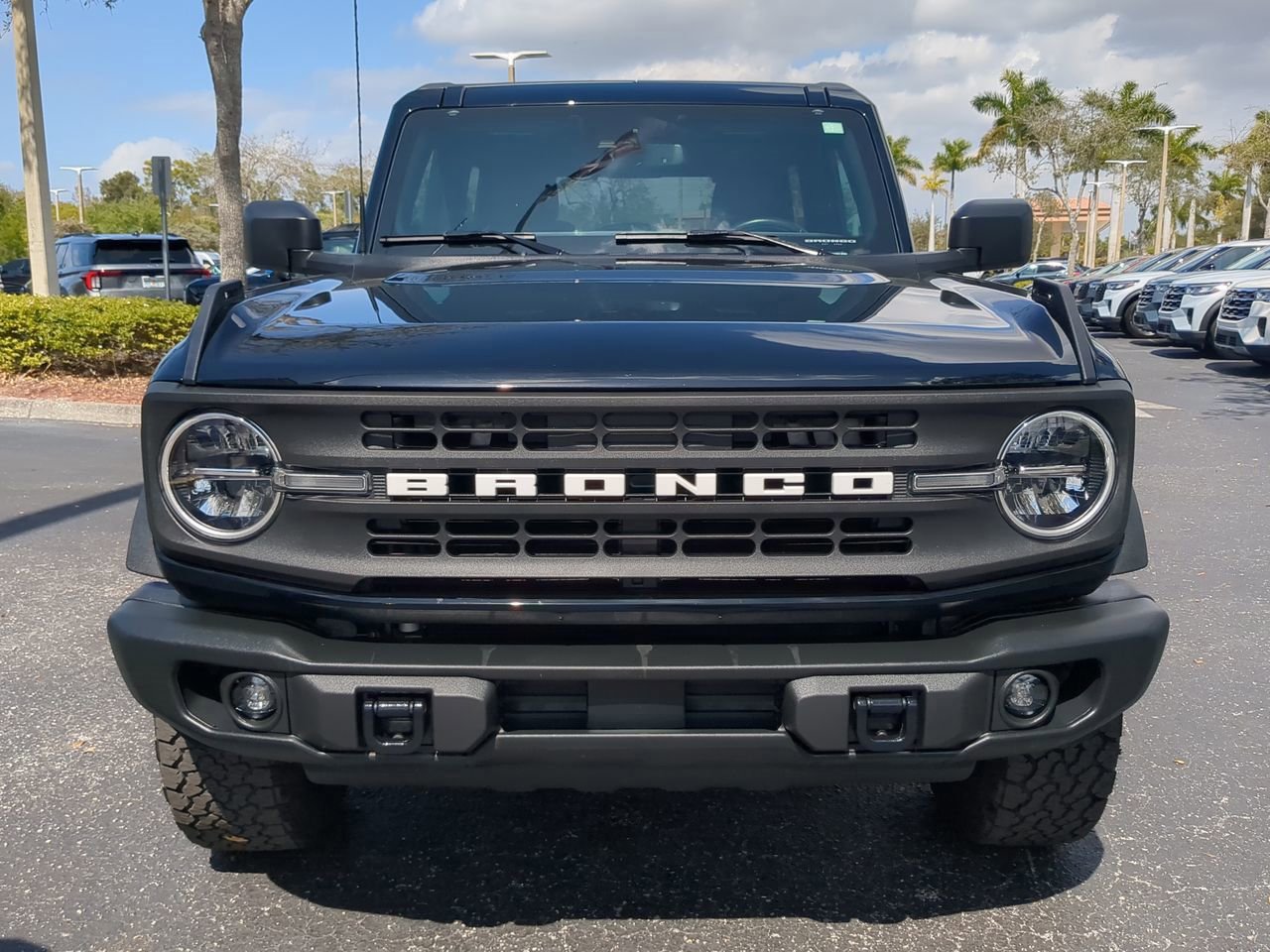 Certified 2023 Ford Bronco Black Diamond image 9
