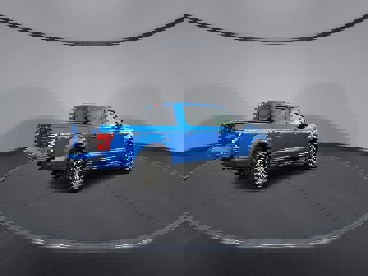 Certified 2019 Ford F150 XLT w/ Equipment Group 302A Luxury image 7