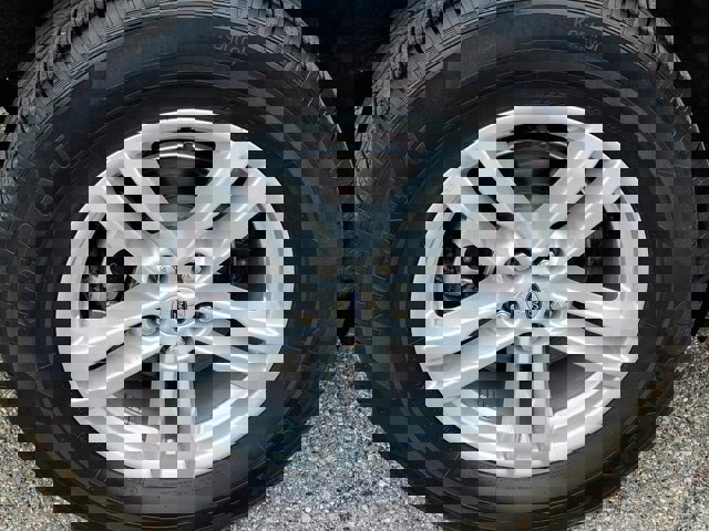 Certified 2024 Ford Explorer XLT w/ Equipment Group 202A image 30