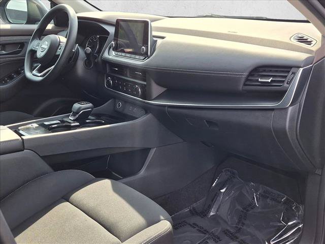 Used 2023 Nissan Rogue S FWD image 20