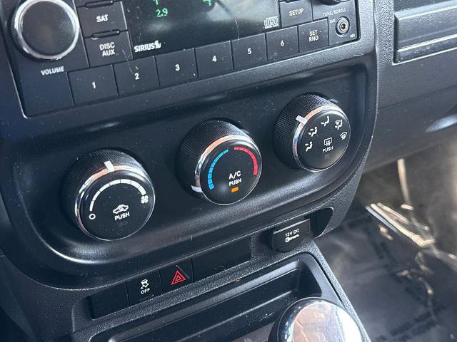 Used 2017 Jeep Patriot Sport FWD image 22