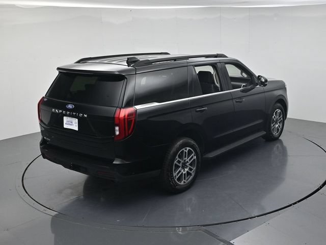 Certified 2025 Ford Expedition Active AWD/4WD image 45