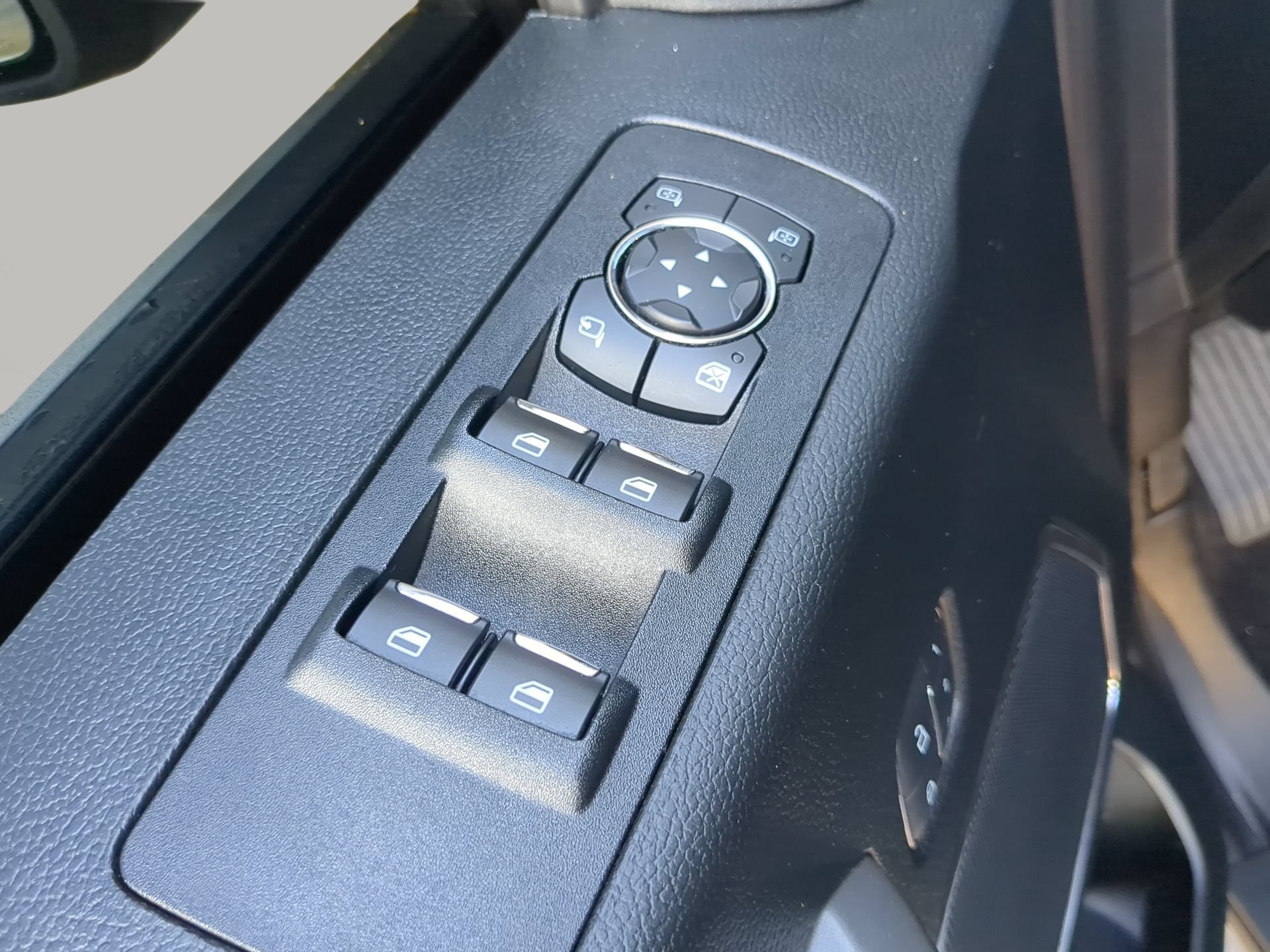Certified 2019 Ford F150 Platinum AWD/4WD image 55