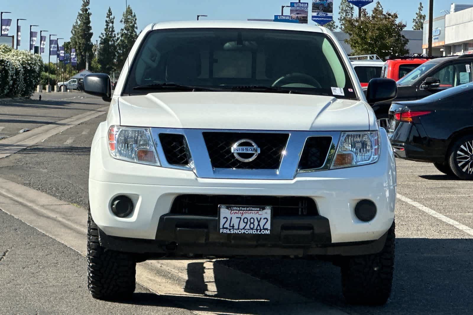 Used 2019 Nissan Frontier SV AWD/4WD image 10
