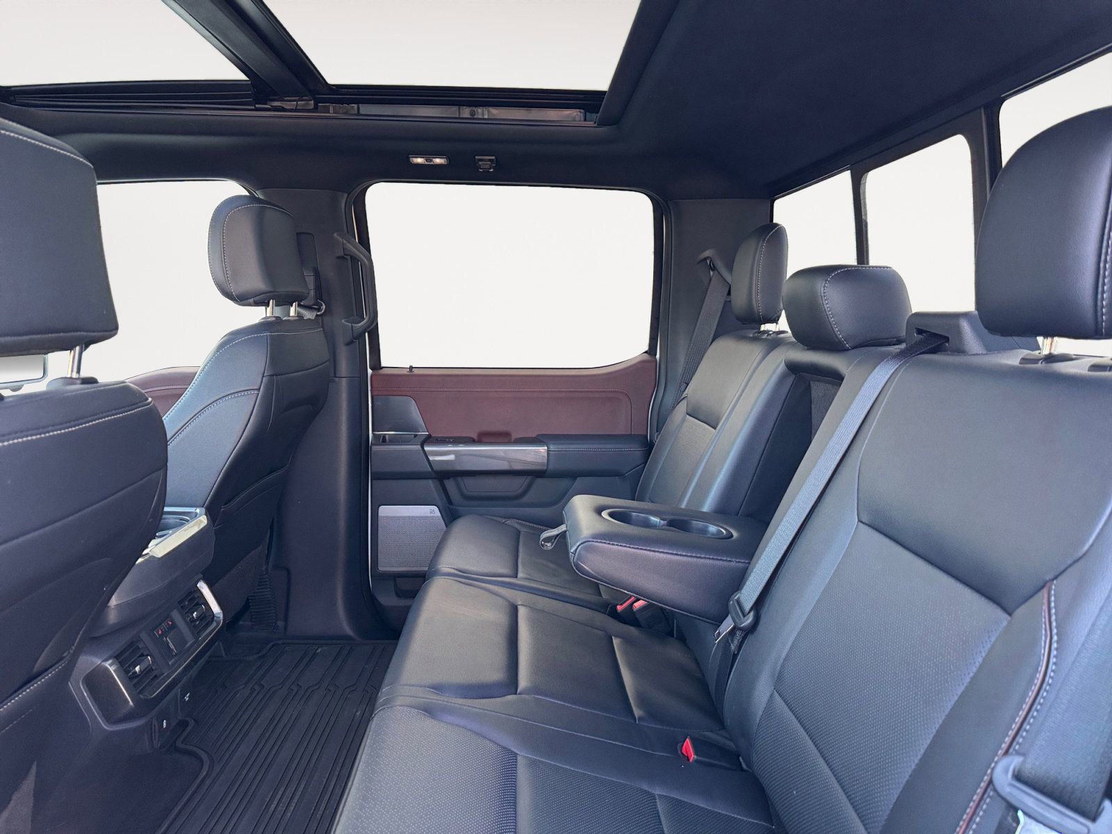 Certified 2022 Ford F150 Lariat w/ Equipment Group 502A High image 13