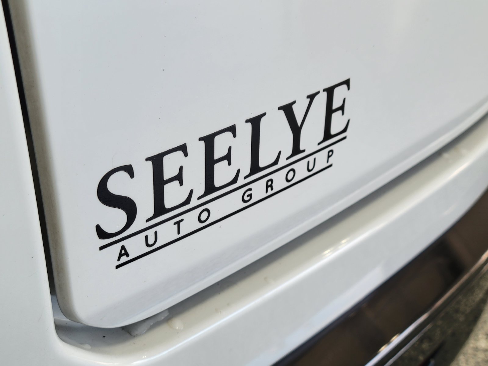Used 2024 Jeep Grand Wagoneer Series III w/ Quick Order Packagew 28T AWD/4WD image 33