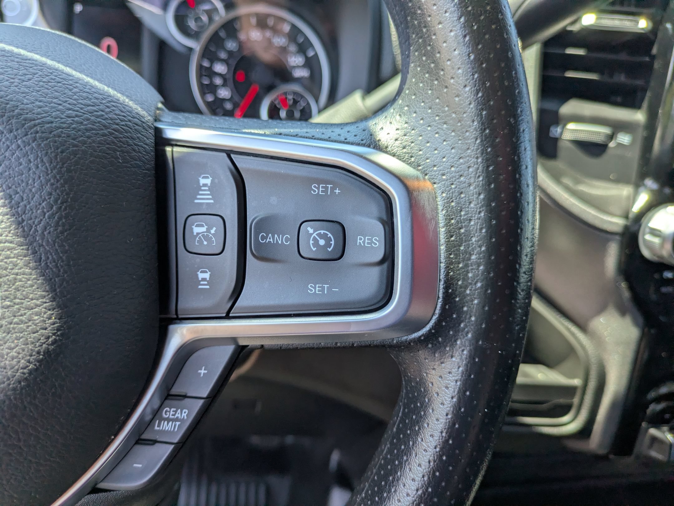 Used 2026 RAM 2500 Tradesman RWD image 19
