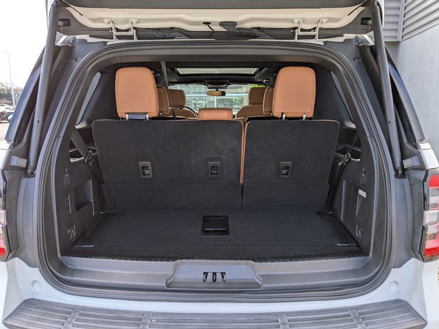 Certified 2022 Ford Expedition Platinum image 36