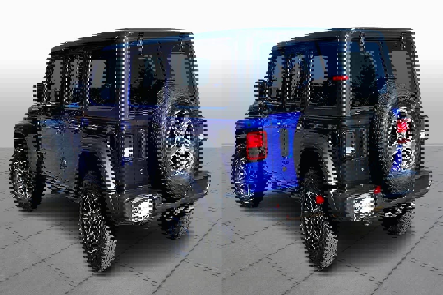 Used 2019 Jeep Wrangler Unlimited Sport S image 2