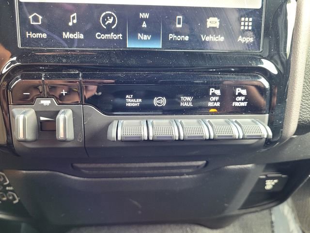 Used 2022 RAM 3500 Laramie image 19