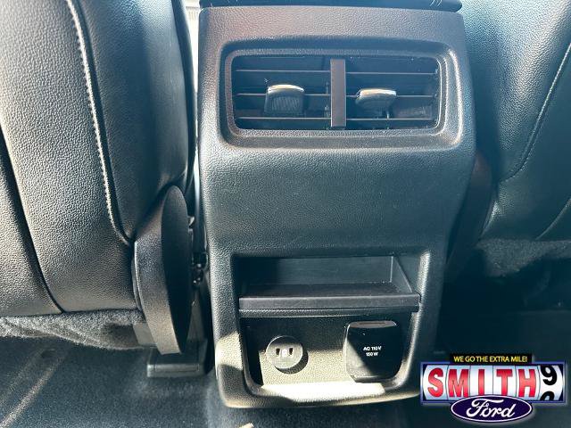 Certified 2024 Ford Edge Titanium AWD/4WD image 33
