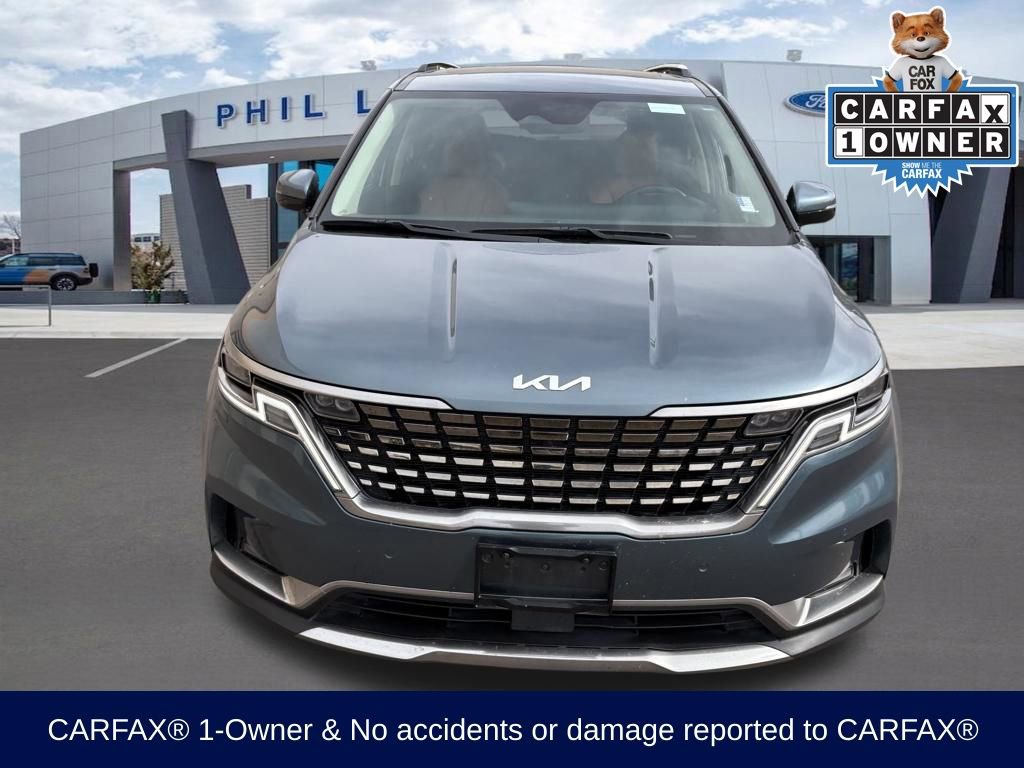 Used 2023 Kia Carnival SX Prestige image 2