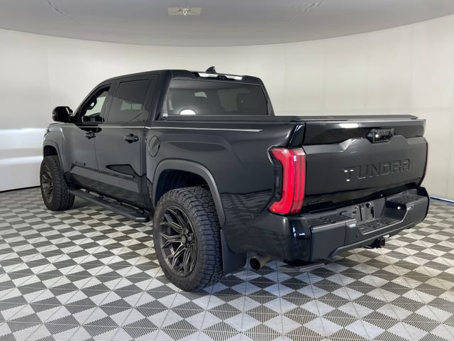 Used 2025 Toyota Tundra Limited AWD/4WD image 13