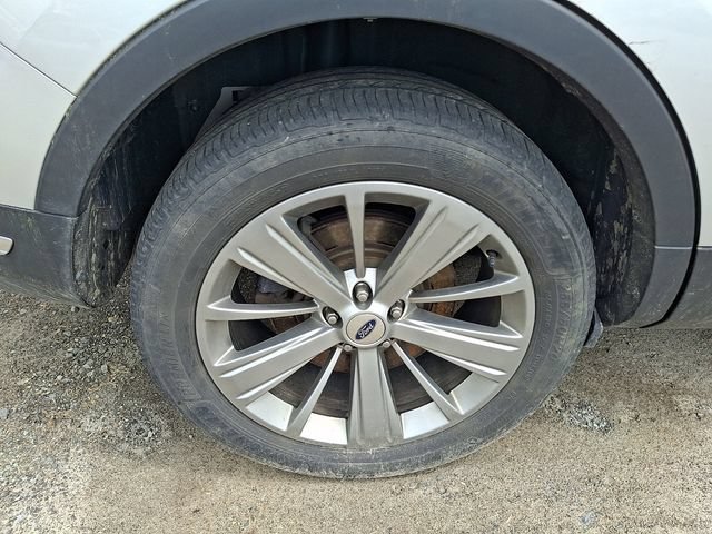 Certified 2018 Ford Explorer Limited w/ Equipment Group 301A AWD/4WD image 10