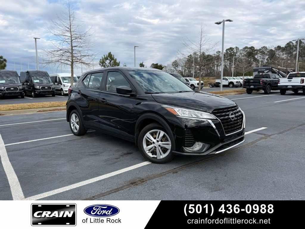 Used 2023 Nissan Kicks S w/ Interior Electronics Package image 7