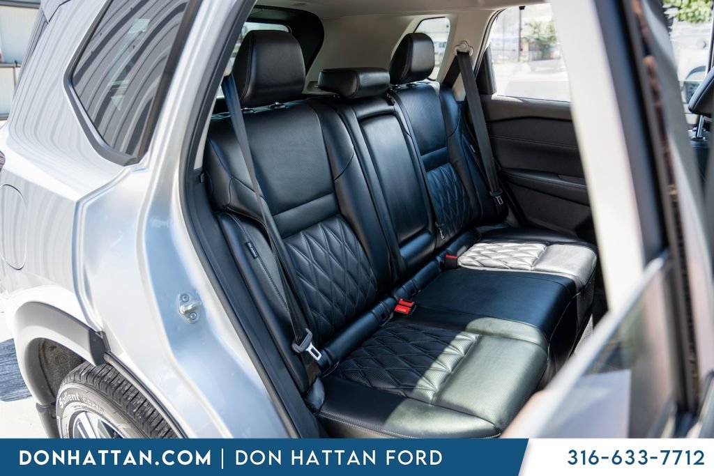 Used 2023 Nissan Rogue Platinum w/ Platinum Premium Package AWD/4WD image 27