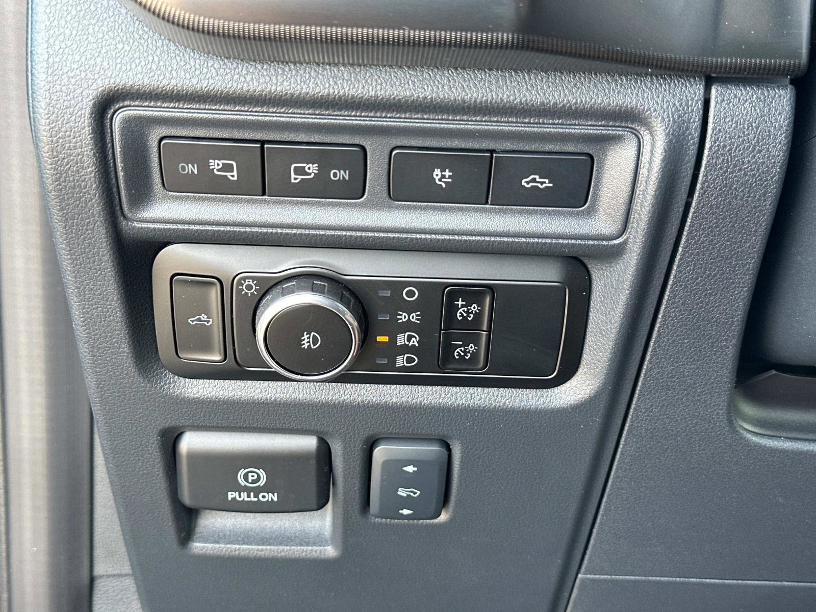 Certified 2024 Ford F150 Platinum image 14