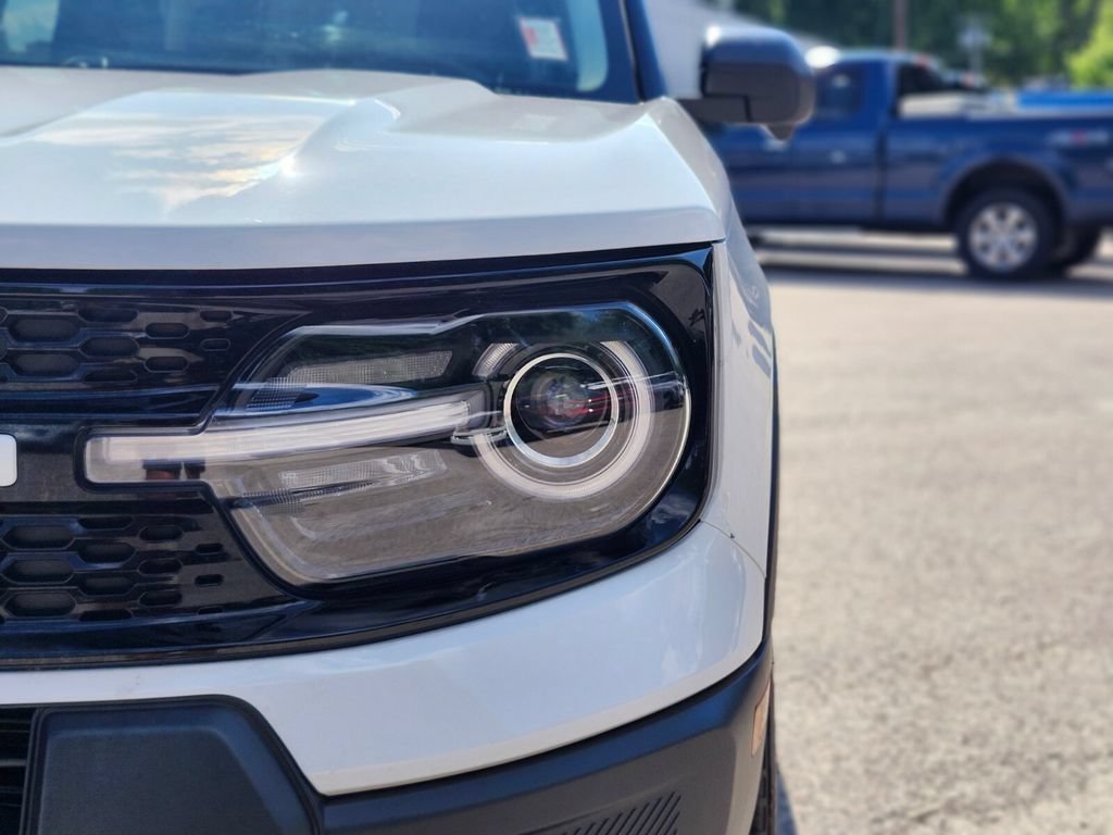 Certified 2025 Ford Bronco Sport Outer Banks w/ Outer Banks Tech Package+ AWD/4WD image 10