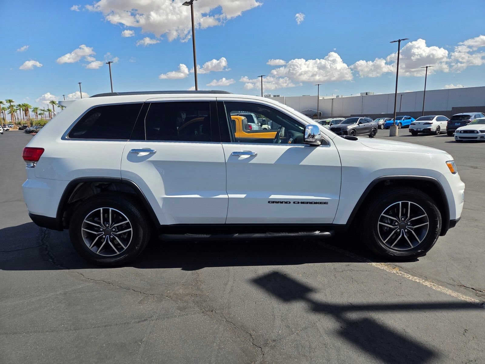 Used 2019 Jeep Grand Cherokee Limited RWD image 7