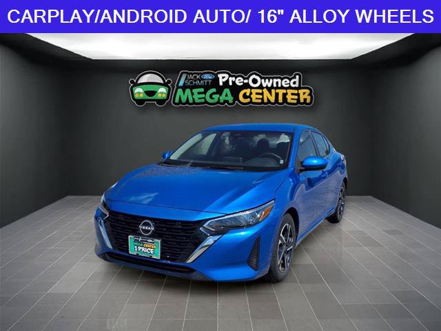 Used 2025 Nissan Sentra SV FWD image 1