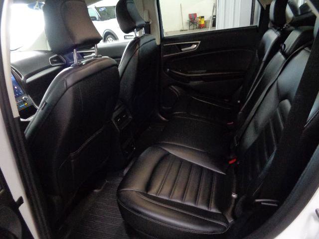 Certified 2024 Ford Edge SEL w/ Convenience Package AWD/4WD image 7