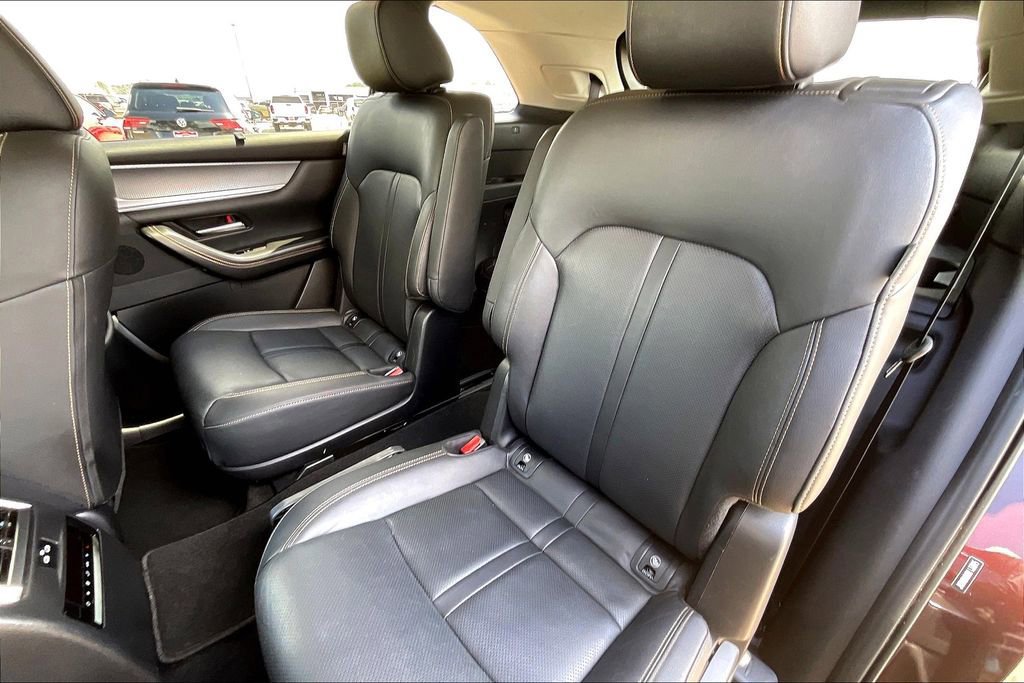 Used 2024 MAZDA CX-90 3.3 Turbo w/ Premium Package image 19