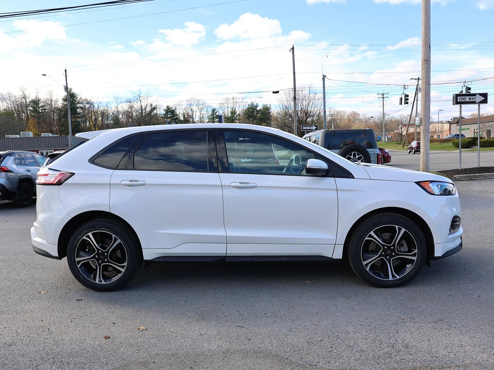 Certified 2022 Ford Edge ST image 8