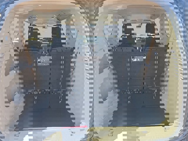 Used 2021 Chrysler Pacifica Touring image 23