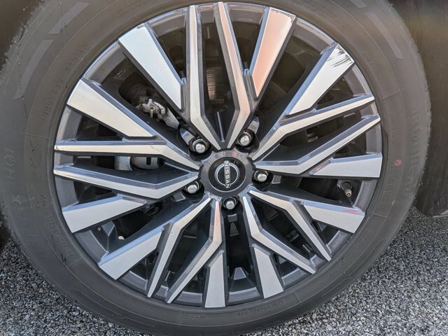 Used 2024 Nissan Altima 2.5 SV FWD image 10