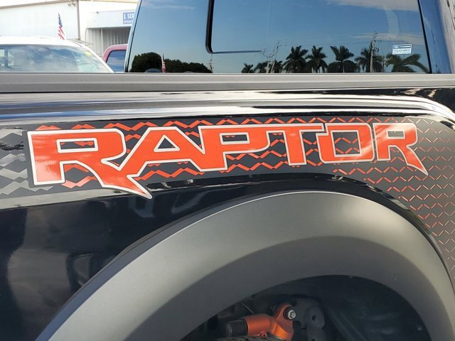 Certified 2022 Ford F150 Raptor w/ Equipment Group 801A High image 8