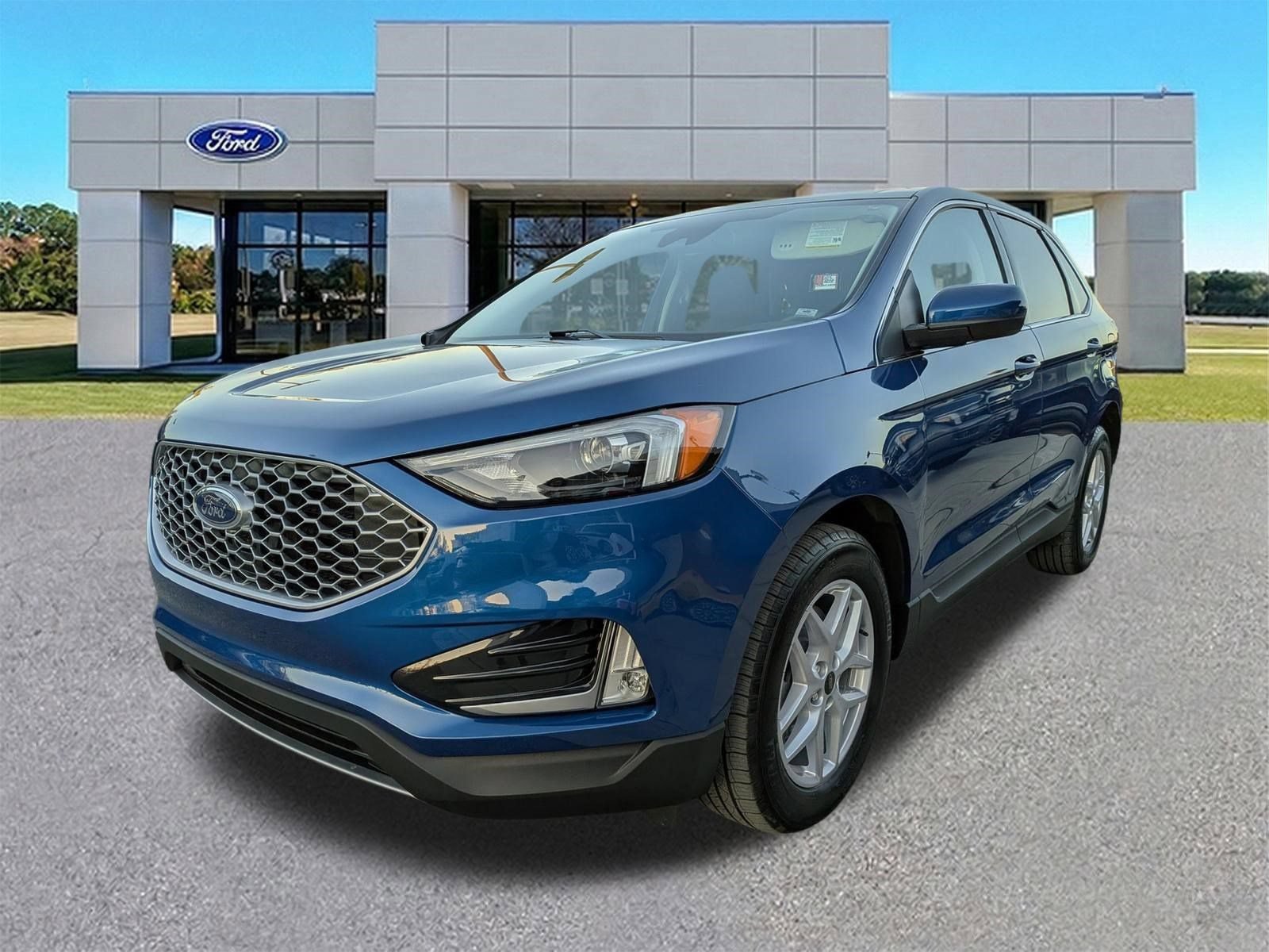 Certified 2023 Ford Edge SEL w/ Convenience Package AWD/4WD image 8