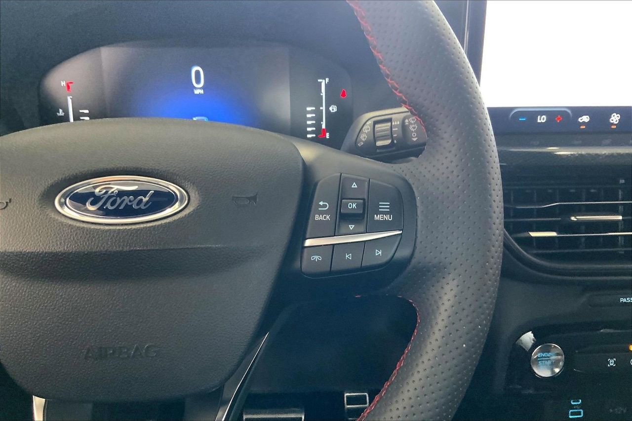 Certified 2023 Ford Escape ST-Line w/ Tech Pack #1 FWD image 22