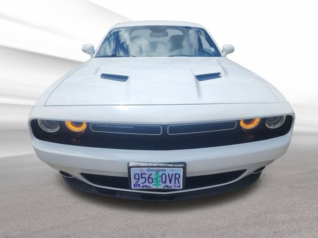 Used 2020 Dodge Challenger SXT RWD image 8