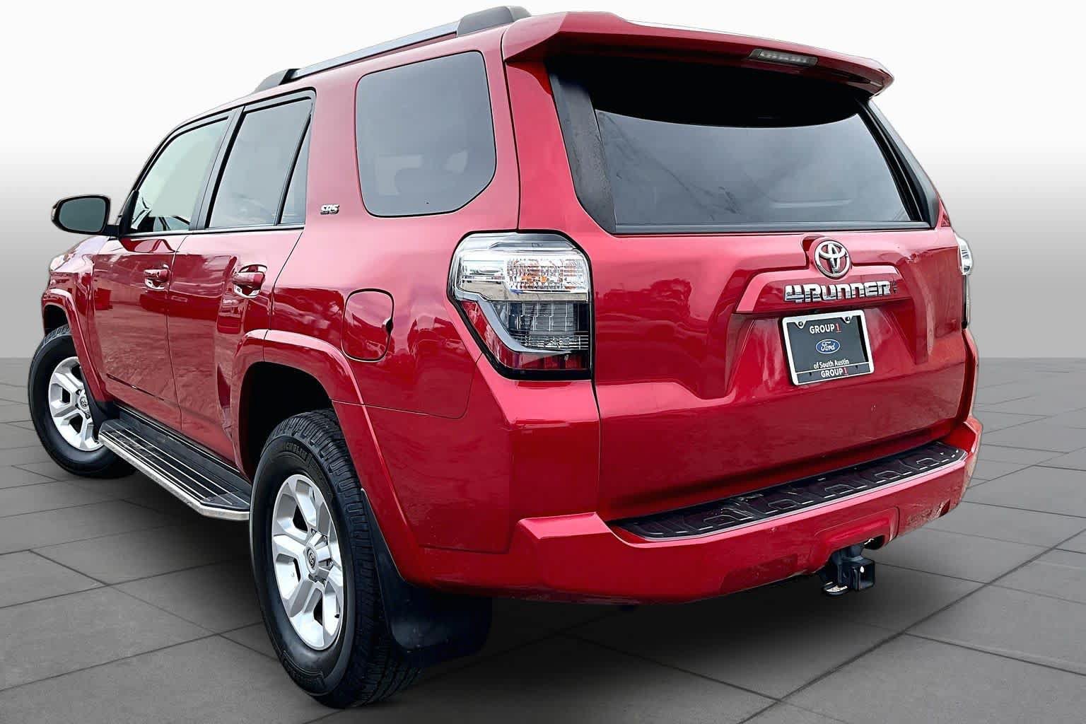 Used 2021 Toyota 4Runner SR5 RWD image 12