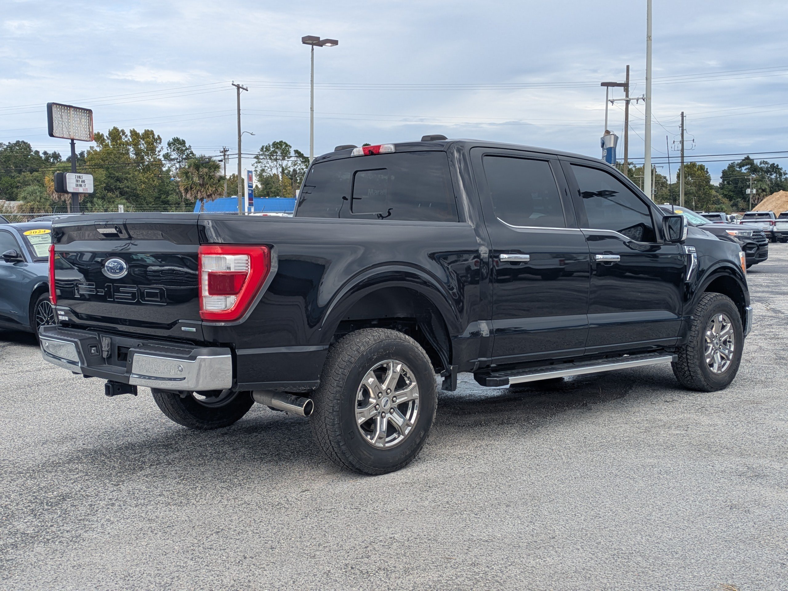 Certified 2022 Ford F150 Lariat AWD/4WD image 4