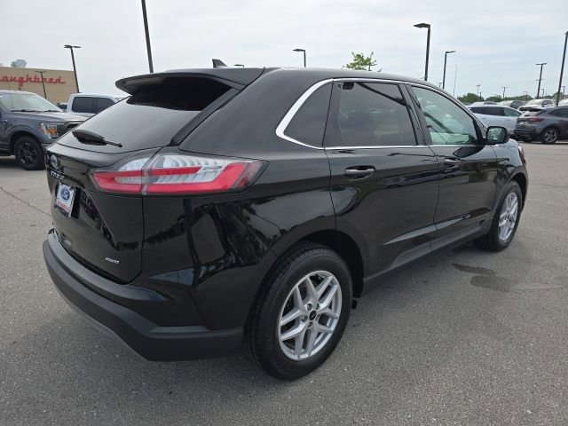 Certified 2023 Ford Edge SEL w/ Convenience Package AWD/4WD image 5