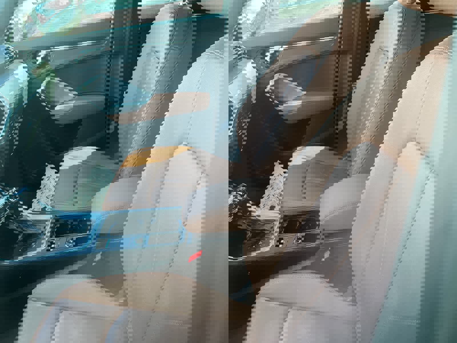 Used 2022 Audi Q3 2.0T Premium w/ Convenience Package image 26