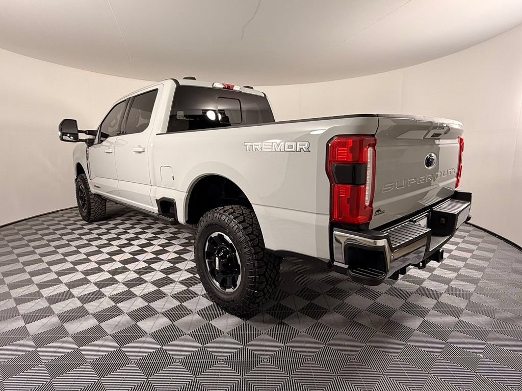 Certified 2025 Ford F350 Lariat w/ Lariat Ultimate Package AWD/4WD image 11