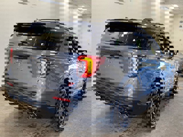 Certified 2022 Ford Explorer ST w/ Equipment Group 401A image 4