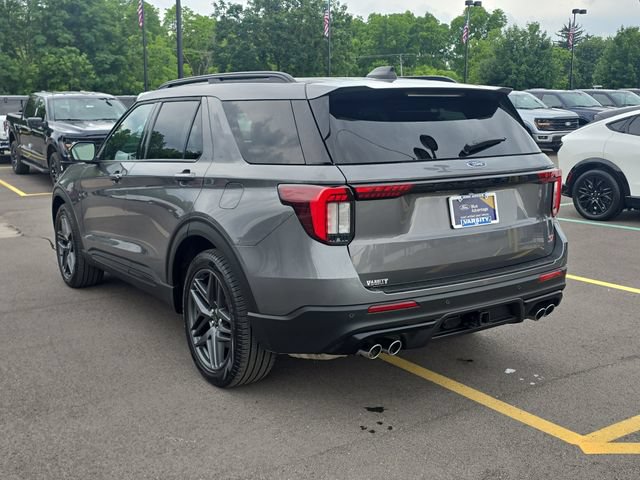 Certified 2025 Ford Explorer ST AWD/4WD image 3