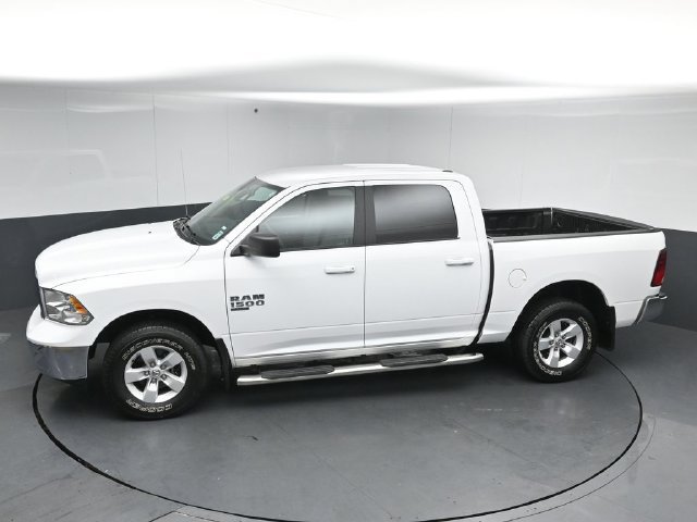 Used 2021 RAM 1500 Classic SLT AWD/4WD image 44