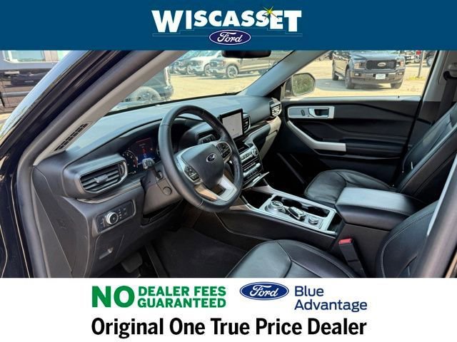 Certified 2022 Ford Explorer Limited w/ Equipment Group 301A image 18
