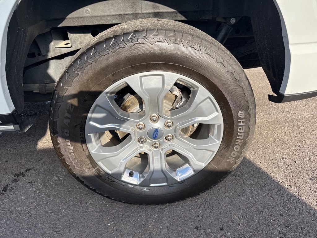 Certified 2023 Ford F150 Platinum w/ Equipment Group 701A High image 10